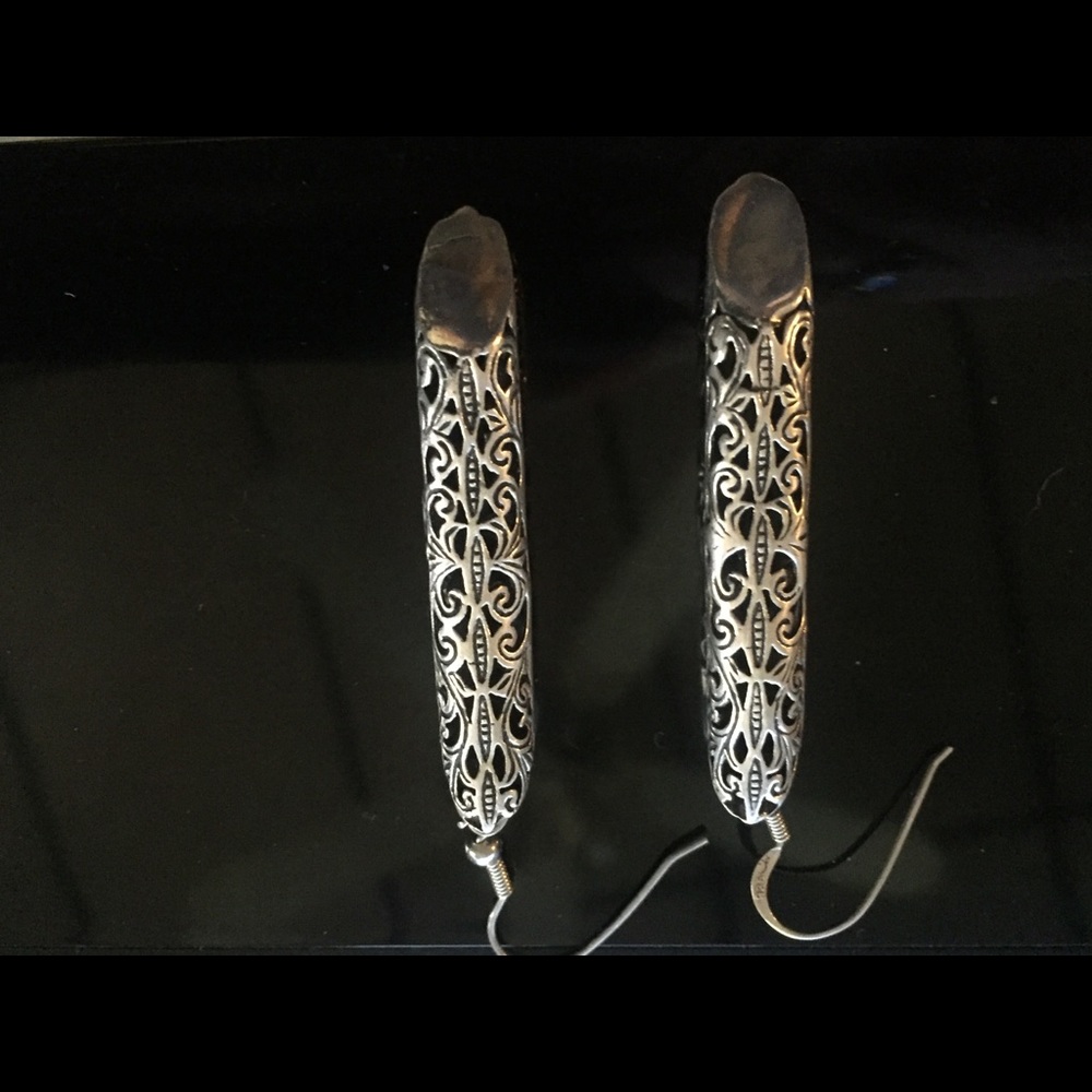 Earrings - Picture 2 of 2